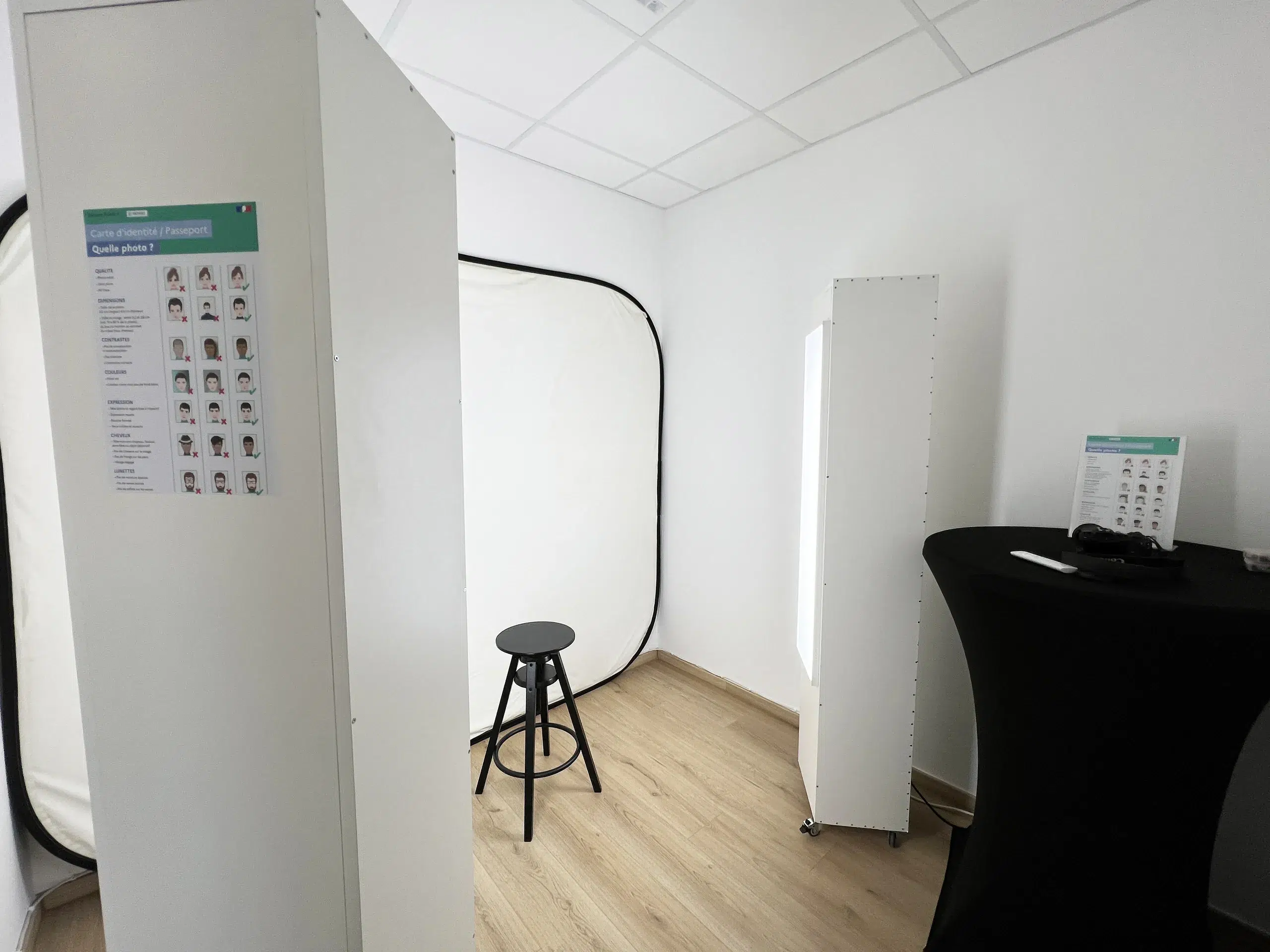 Poste photo ANTS et matériel dédié