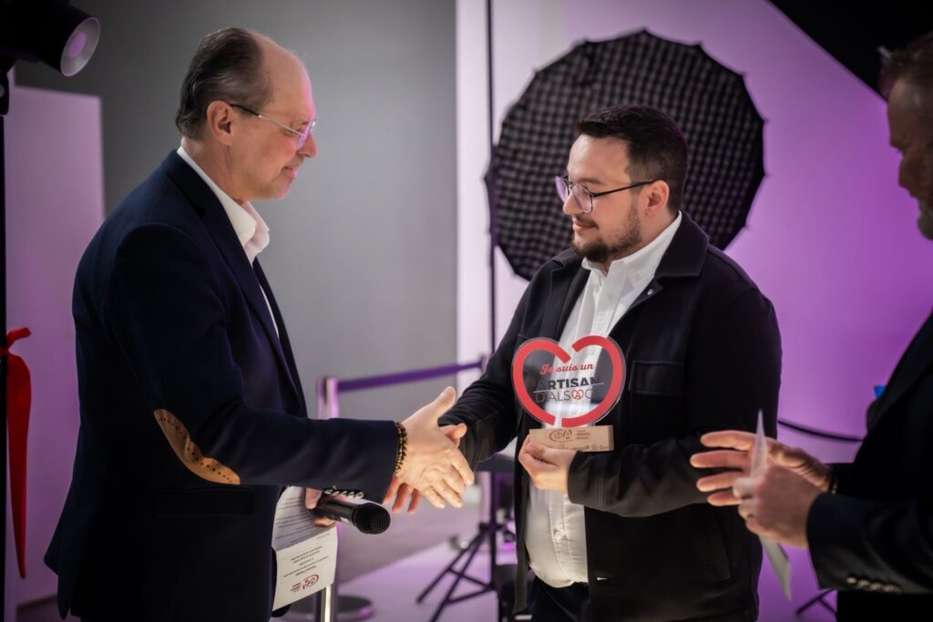 Inauguration à Fegersheim&nbsp;: une médaille d’honneur pour mon studio photo
